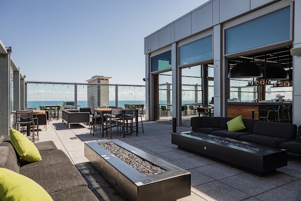 VU Rooftop Bar 4