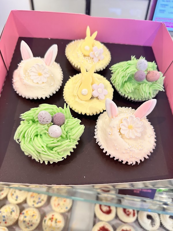 The Hummingbird Bakery - South Kensington 4