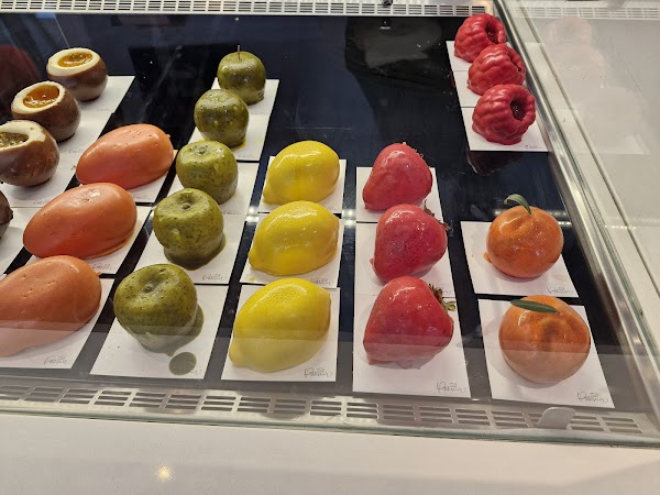 Pâtissier - MacaronS & Cakes 3