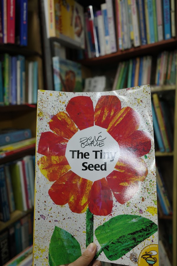 Itaewon Foreign Bookstore 4
