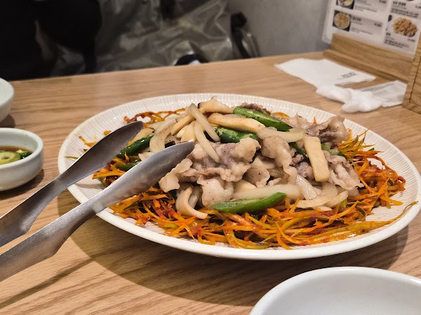진진만두 시청점 (Jinjin Mandu City Hall) 4