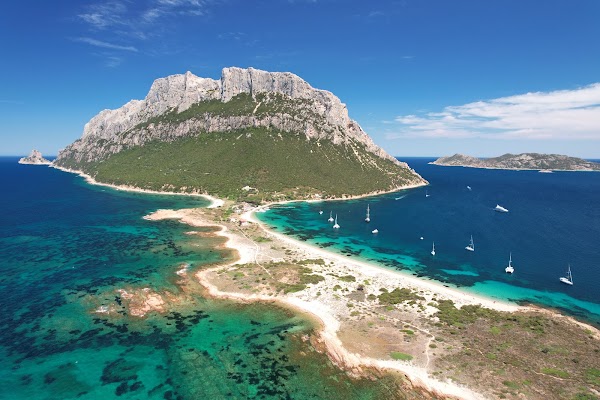 Isola Tavolara