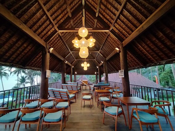 Kayu Kayu Beach Front Restaurant 1