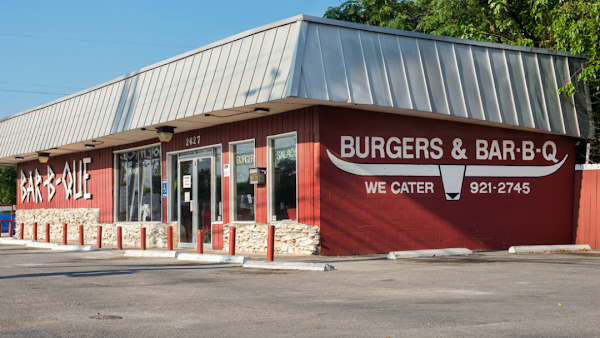 B&B Smokehouse 1