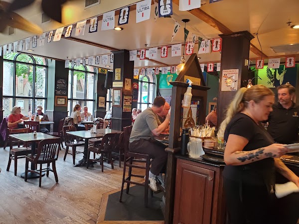 The Old Triangle Irish Alehouse 5