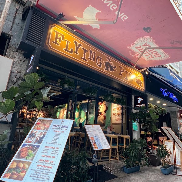 Flying Pig Bistro 2