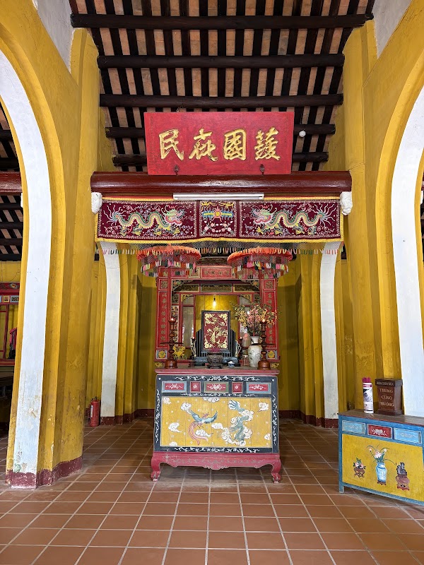 Đình Cẩm Phô 4