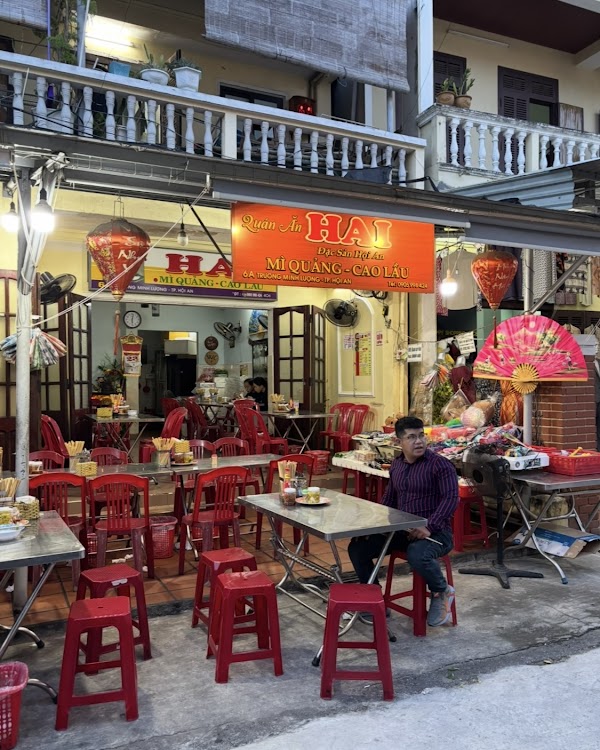 Mì Quảng Ông Hai - Mr. Hai Noodles