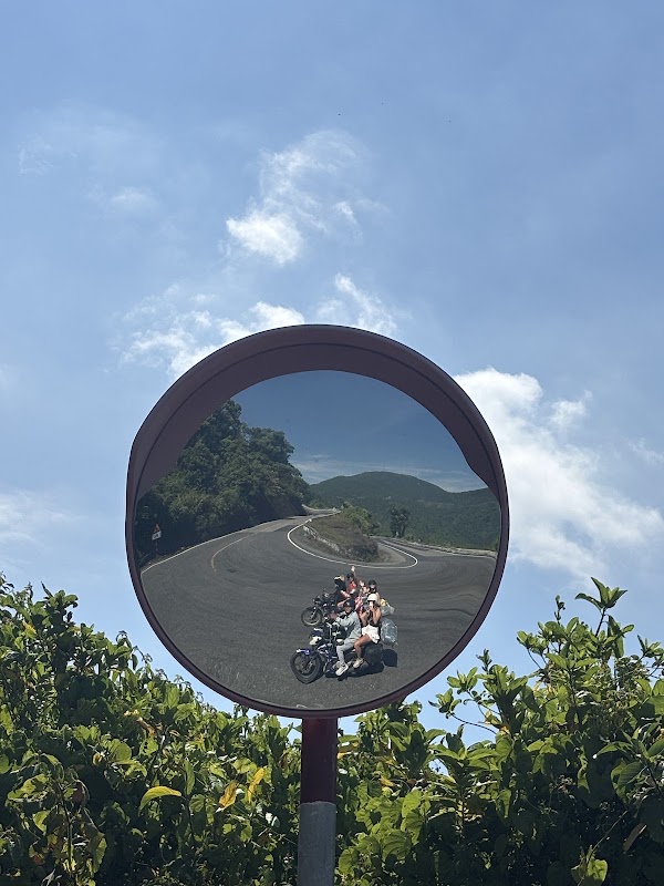 Hai van pass riders 5