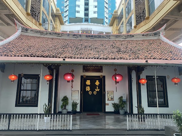 Gedung Candra Naya