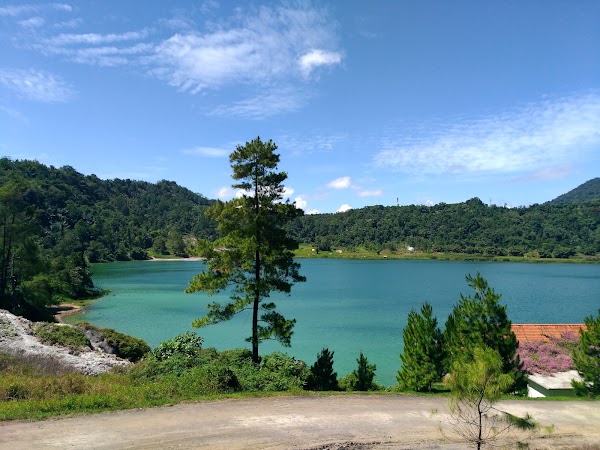 Lake Linow