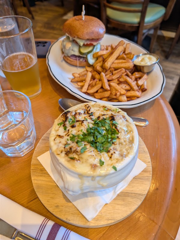 Vallier Bistro 3