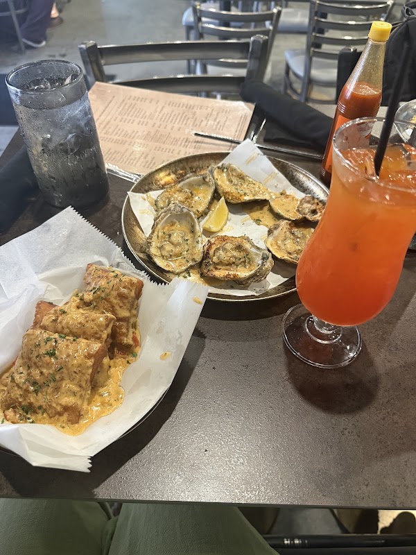 D'juan's Bistro 4