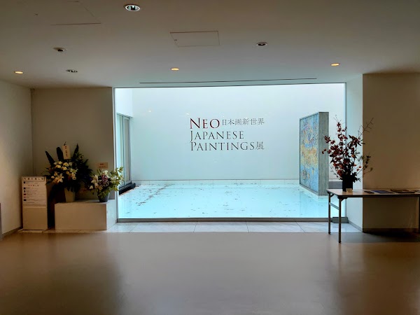 gallery ON THE HILL 3