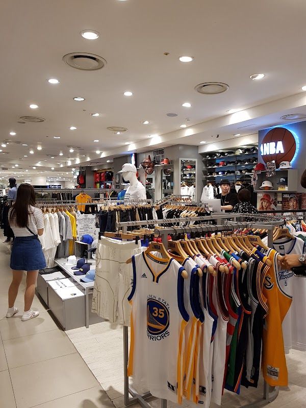 Hyundai Department Store Cheonho 4