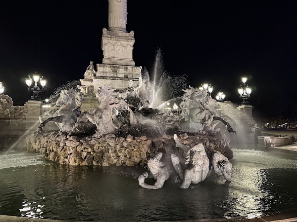 Monument aux Girondins 2