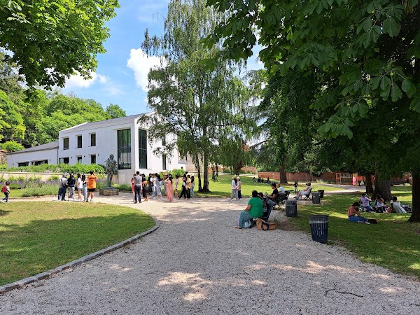 Parc Van Gogh 2