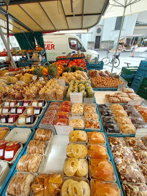 Grünmarkt 2