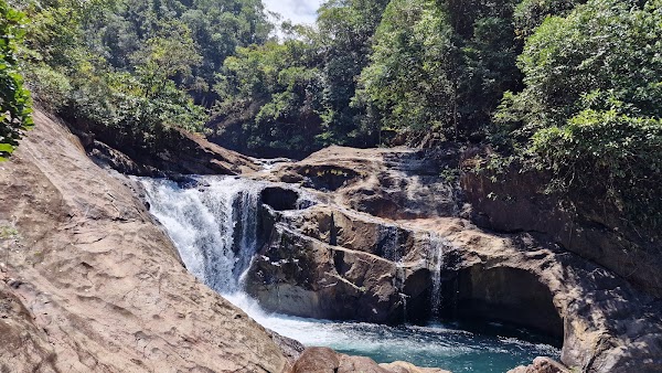 Than Mayom Waterfall 1