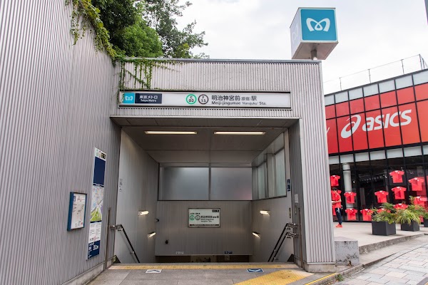 Meiji-jingumae ‘Harajuku’ Sta. 4
