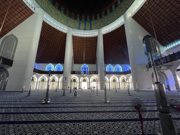 Sultan Salahuddin Abdul Aziz Shah Mosque 3