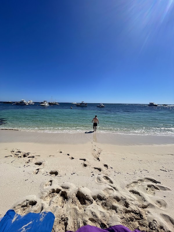 Catherine Bay 3
