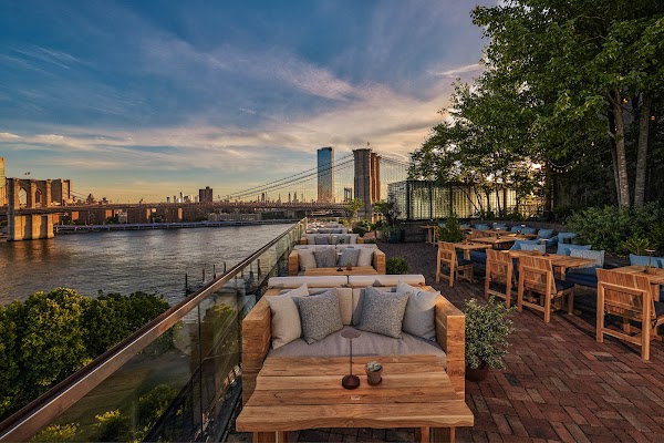 1 Hotel Brooklyn Bridge 1