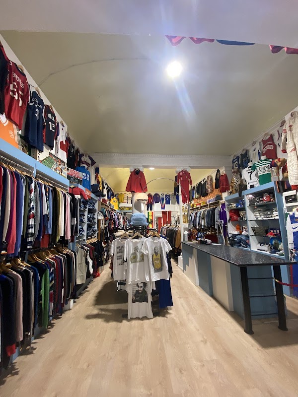 Dolce Vita Vintage Store 3
