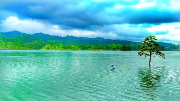 Danau Tendetung