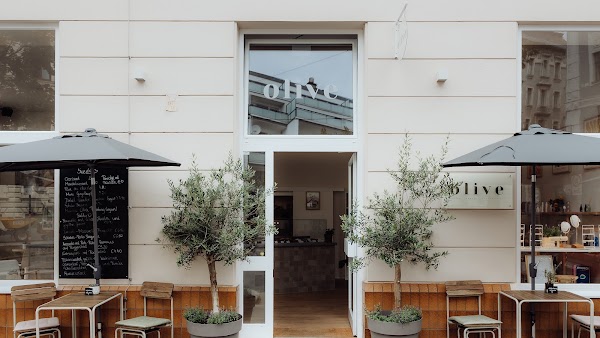 olive café & concept store