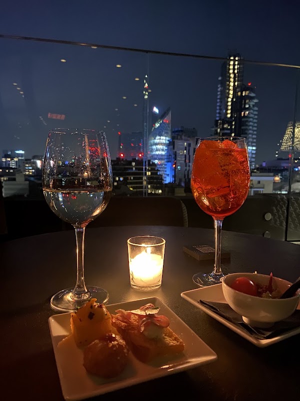 Radio Rooftop Bar 5