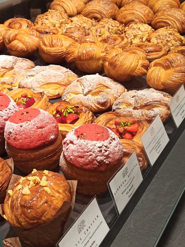 Baltram - Feine Patisserie 5