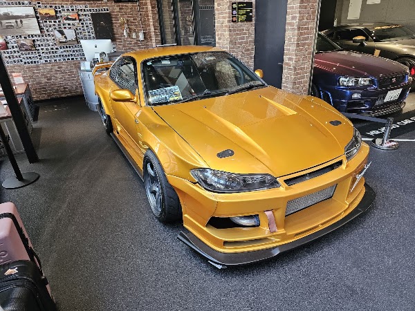 Mr. Hiro Car Studio 5