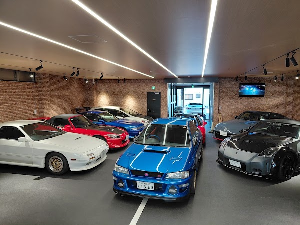 Mr. Hiro Car Studio 3