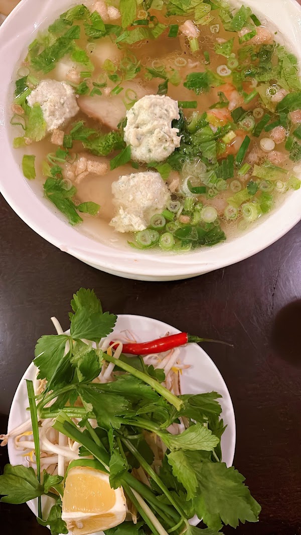 Miss Saigon Restaurant 4