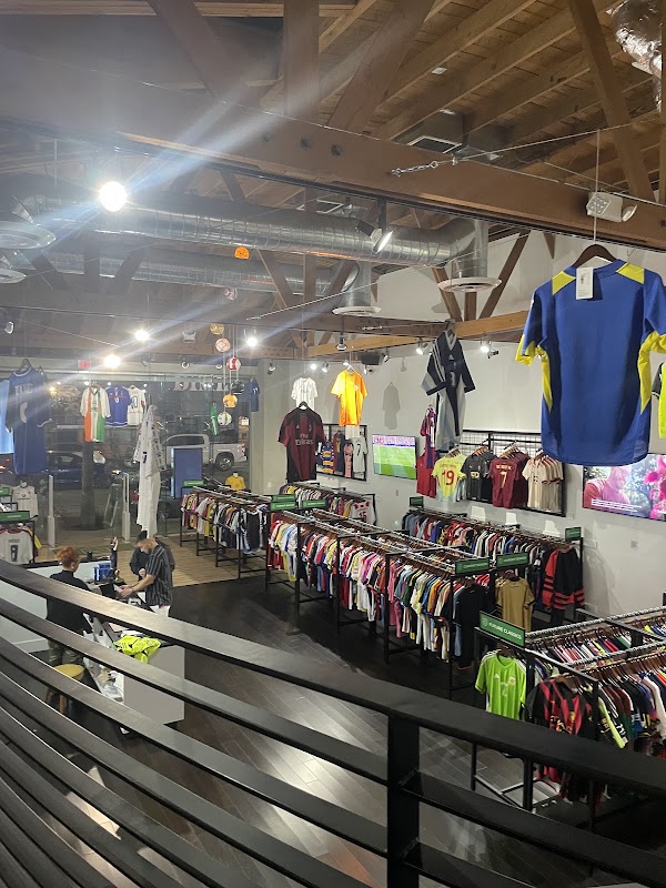 AAPE STORE LOS ANGELES 5