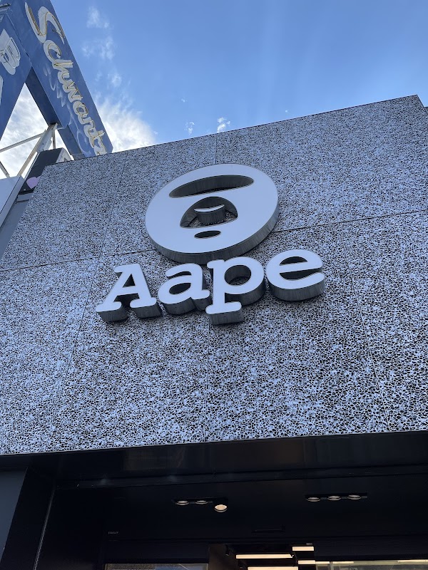 AAPE STORE LOS ANGELES 3