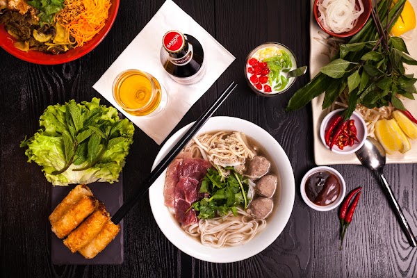 Phở Bánh Cuốn 14 5