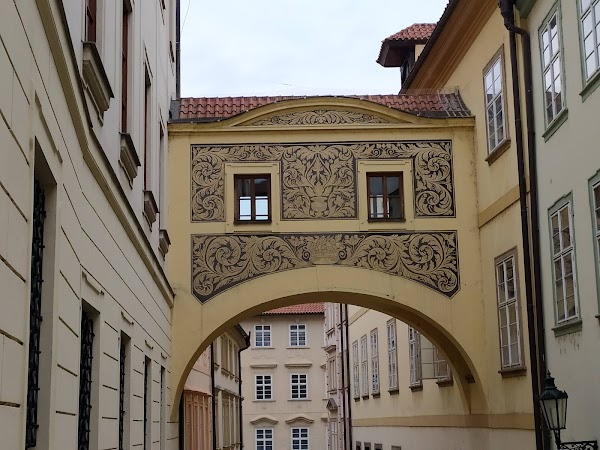 Thunovská 1