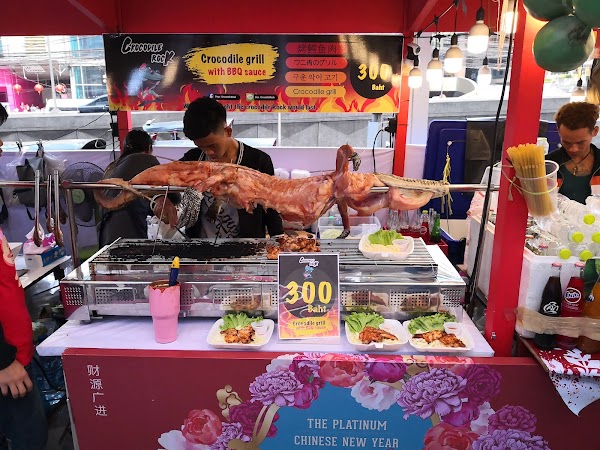 Pratunam Night Market 5