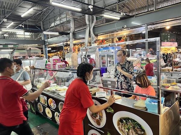 Pratunam Night Market 2