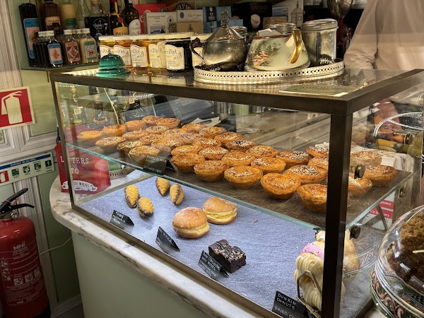 Casa São Miguel - Doçaria Regional Portuguesa - Casa de Pastéis de Nata 2