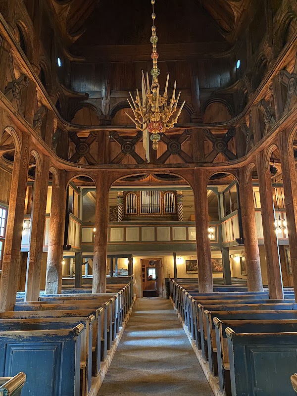 Lom stavkyrkje 2