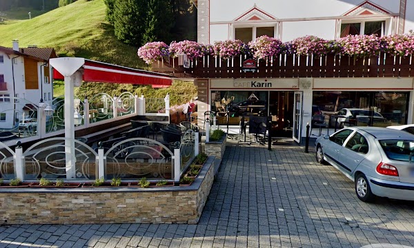 Cafe Karin