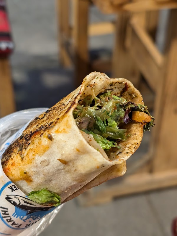 Meşhur Tarihi Eminönü Balık Ekmek Yılmaz Usta 3