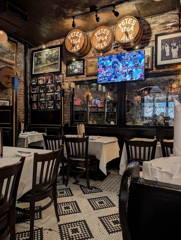 Pete's Tavern 5