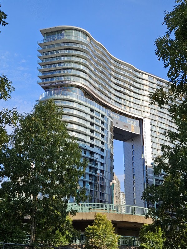 The Arc (by Concord Pacific) 3