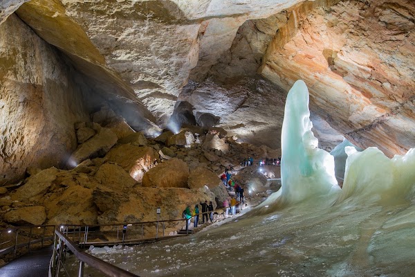 Dachstein Giant Ice Cave 5