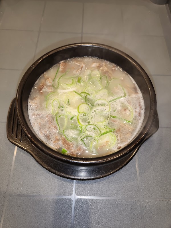 명인설렁탕 Myeongin Seolleongtang 4