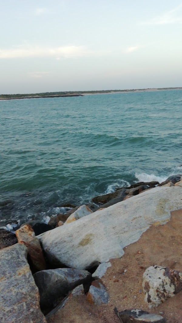 Kirinda Beach